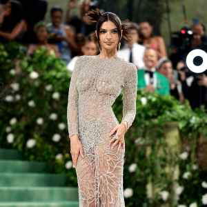 Emily Ratajkowski Turns Heads With Nearly-Naked Look on 2024 Met Gala Red Carpet