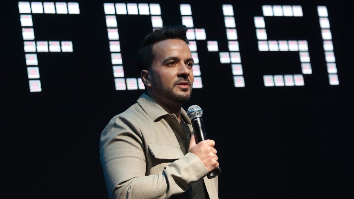 Luis Fonsi, cantante puertorriqueño