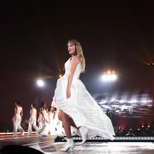 Taylor Swift | The Eras Tour - Paris, France