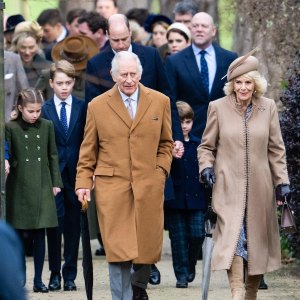 Inside Queen Camillas Fantastic Secret Theater Outing With Her 5 Grandchildren Details