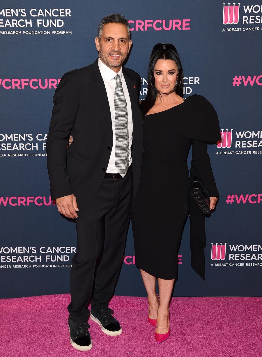 Lisa Rinna Boasts 'Look Who's Still Together' Amid RHOBH Splits | Us Weekly