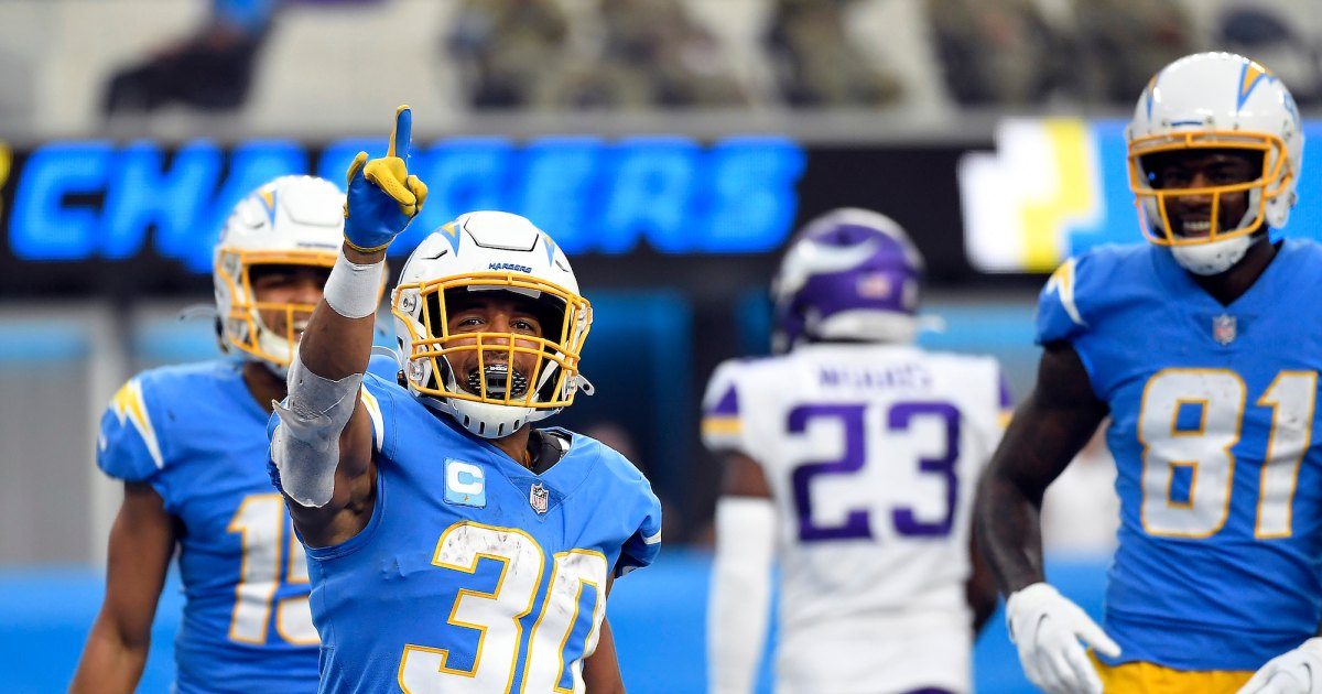 Chargers Reference Taylor, Harrison Butker in Shady Schedule Announcement Chargers Reference Taylor, Harrison Butker in Shady Schedule Announcement