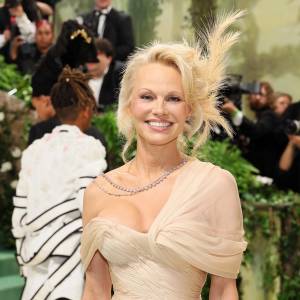 Pamela Anderson Breaks No Makeup Streak With Full Glam at 2024 Met Gala 728