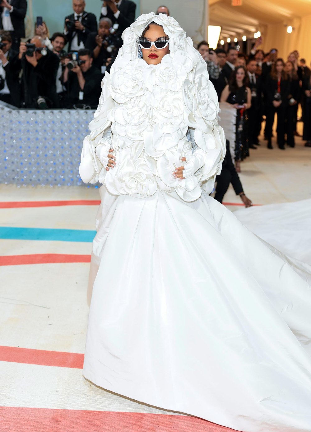 Rihanna Skips 2024 Met Gala After Coming Down With the Flu 2