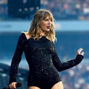 Taylor Swift s Getaway Car Alleged 8 Year Anniversary Celebrated By Fans