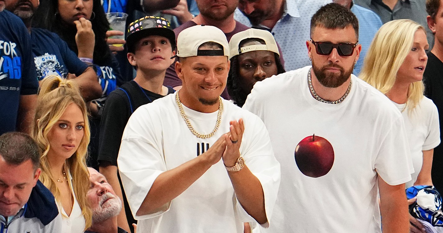 Travis Kelce Brushes Off Being Booed at Dallas Mavericks Game - Vimarsana News
