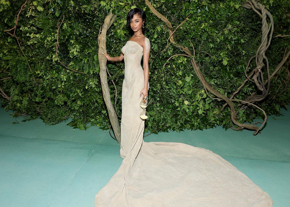 Tyla Ditches Her Sandy Balmain Train and Cuts Gown Into Minidress at 2024 Met Gala