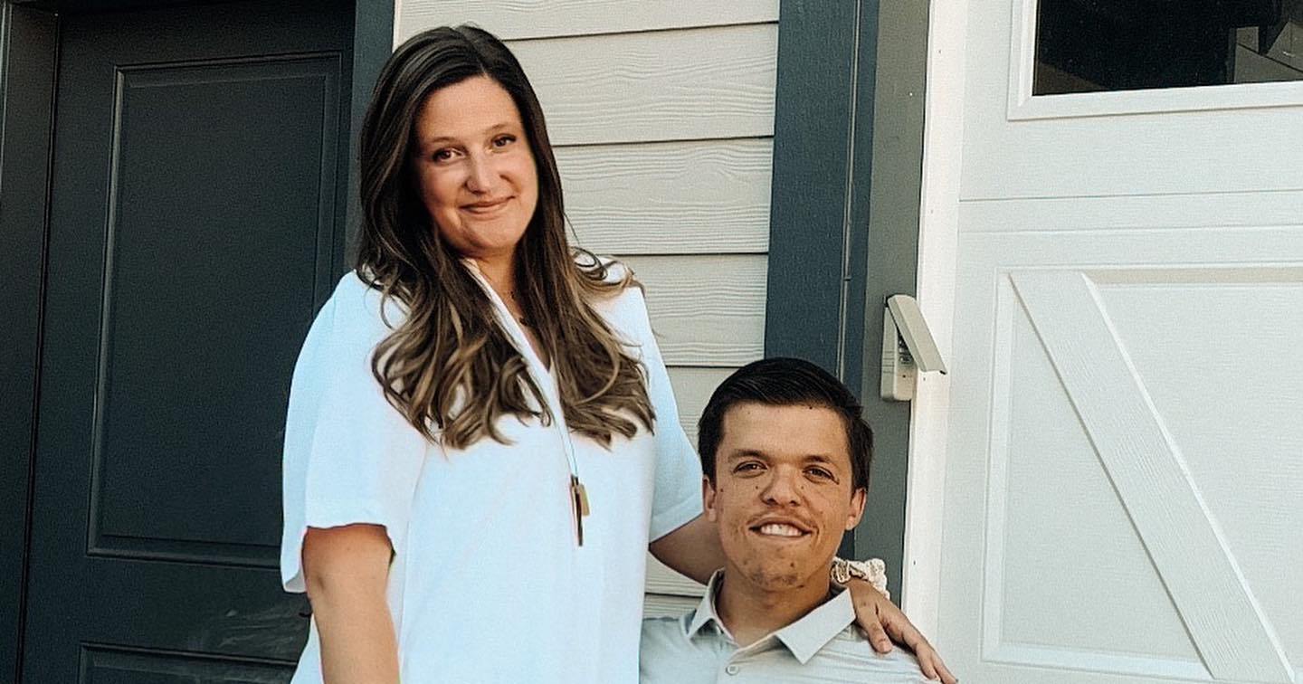 Zach and Tori Roloff on Possibility of Homeschooling Their 3 Kids - Vimarsana News