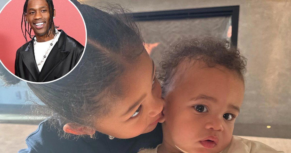 Stormi, Aire, Chicago and Psalm Model Travis Scott’s Jumpman Sneakers
