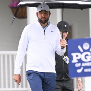 Golfer Scottie Scheffler Tees Off in Round 2 of PGA Championships Hours After Arrest