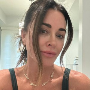 kyle-richards-jergens-self-tanner
