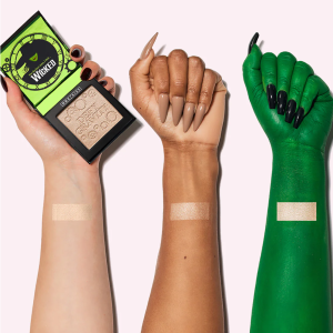 ONE/SIZE X Wicked Spotlight Highlighter