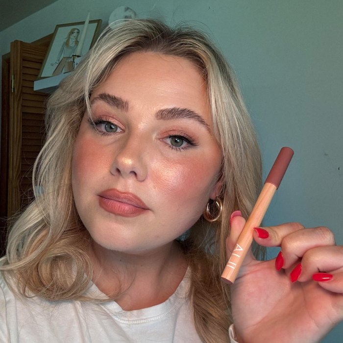 PSA: This Ilia Lip Liner Is the Only 1 to Keep My Lips Hydrated | Us Weekly