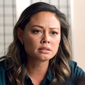 Vanessa Lachey Wipes Away Tears Saying Goodbye to Hawai'i After 'NCIS' Cancellation