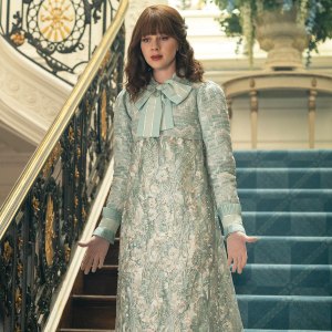 Bridgerton Showrunner Reveals Whether Eloises Love Interest Will Be Gender Swapped