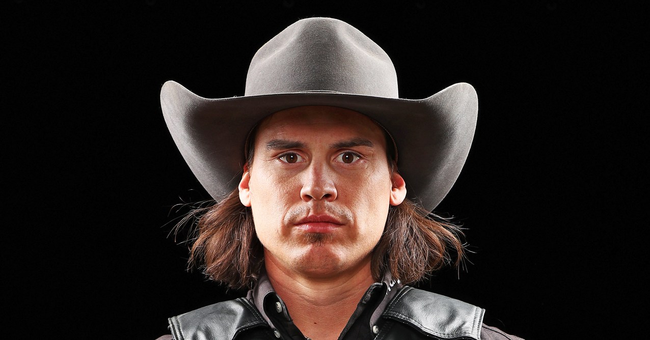 Pro Bull Rider Stetson Lawrence Breaks Down the Gory Details of Job - Vimarsana News