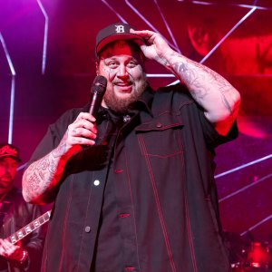 Country Stars Tell Us Why They Love America