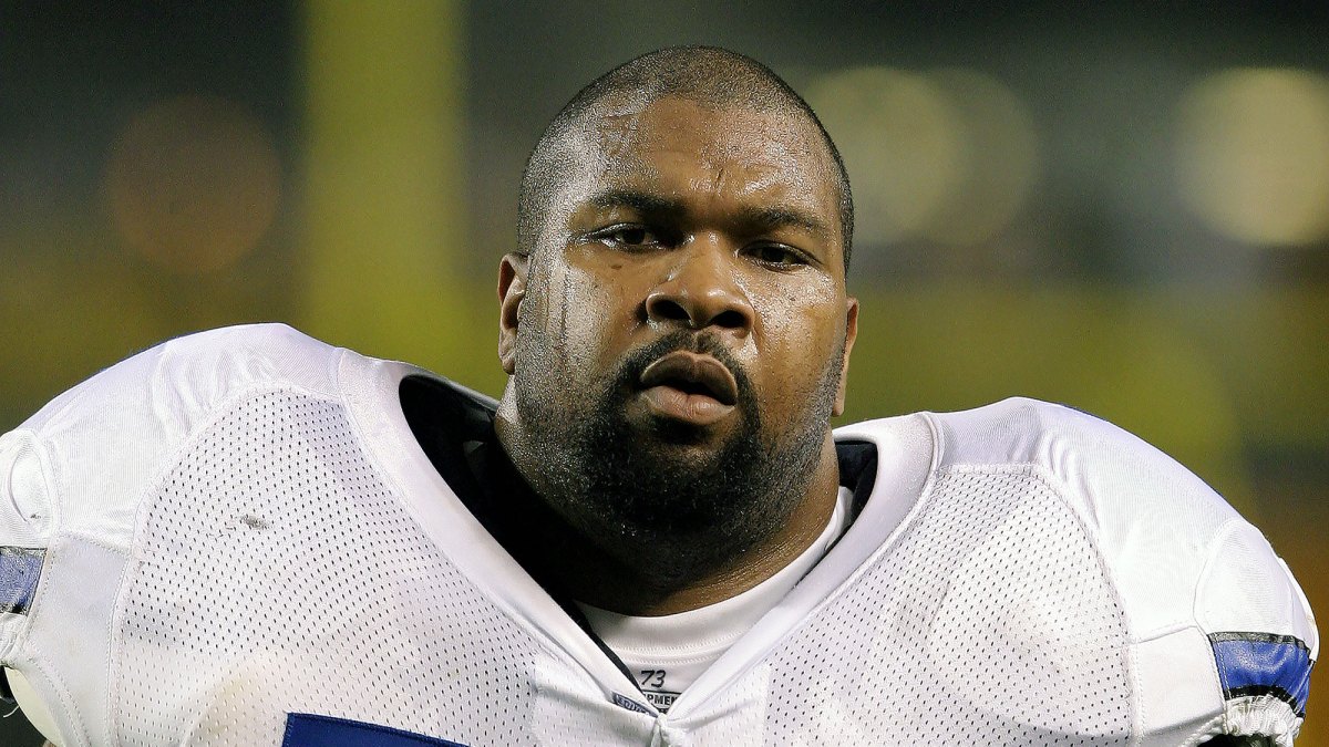 Dallas Cowboys Larry Allen Died Suddenly at Age 52