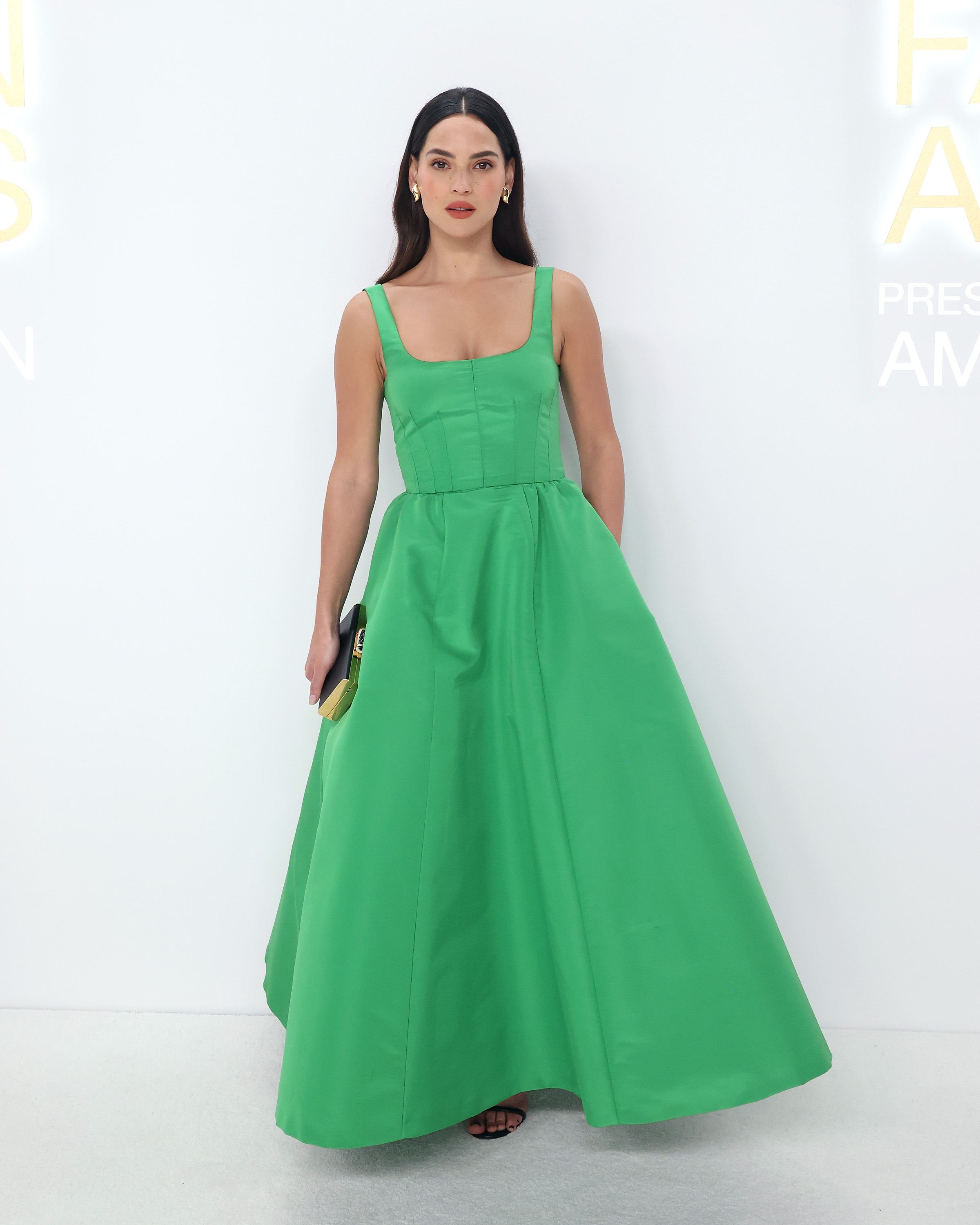 Adria Arjona