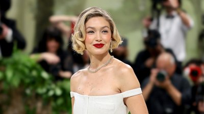 Gigi Hadid Has Been Summering With 3-Year-Old Daughter Khai in Sweet Vacation Snaps 697