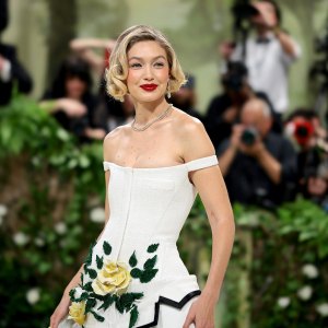 Gigi Hadid Has Been Summering With 3-Year-Old Daughter Khai in Sweet Vacation Snaps 697