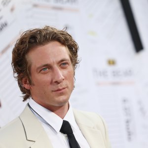 Jeremy Allen White Plans to Sing in Bruce Springsteen Movie