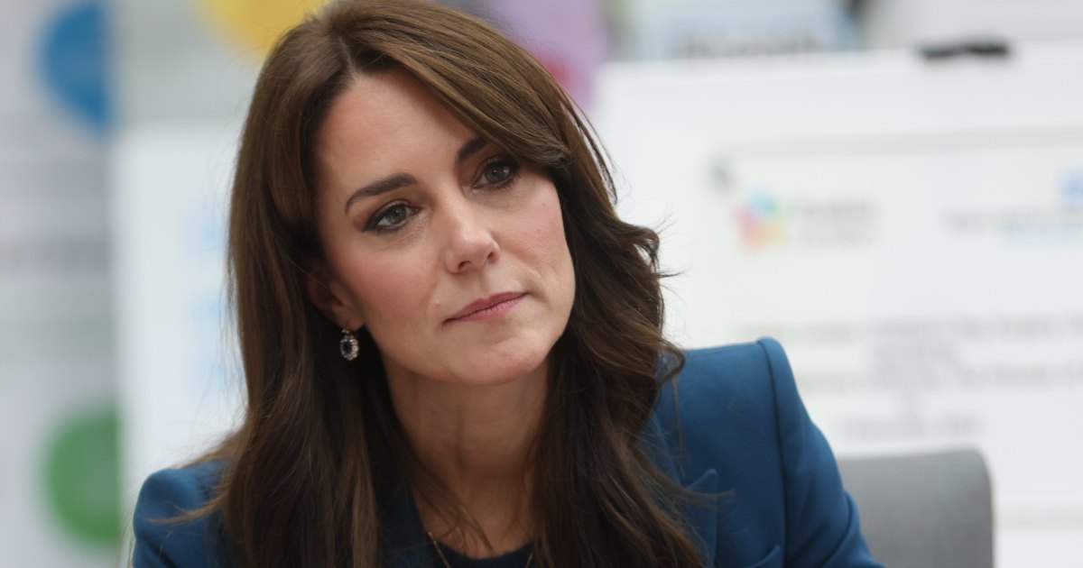 Kate Middleton Apologizes to Irish Guards for Trooping the Colour Absence Kate Middleton Apologizes to Irish Guards for Trooping the Colour Absence