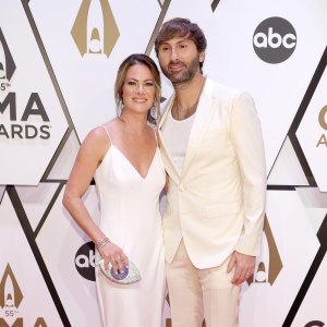 Lady A s Dave Haywood Gives Nod to His Band While Announcing Wife Kelli s 3rd Pregnancy 464