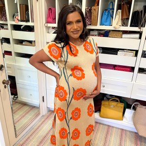 Mindy Kaling Shows Off Radiant Swim Style 4 Months After Welcoming Baby