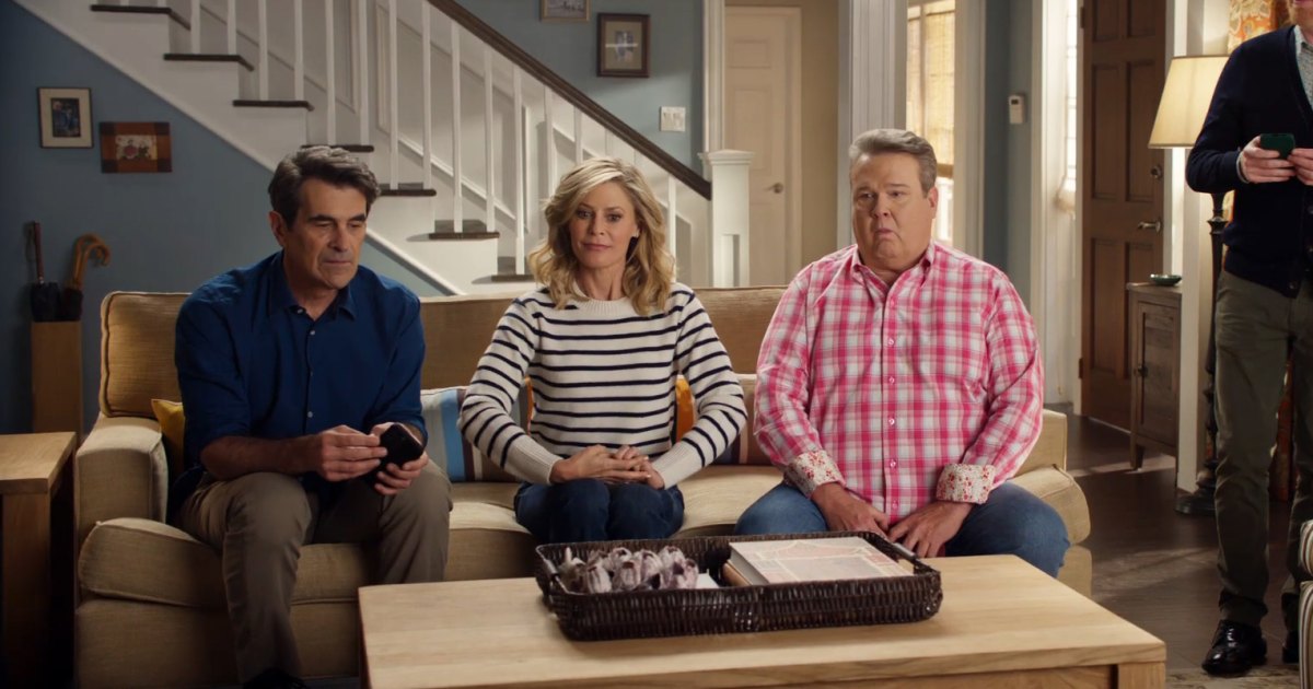 ‘Modern Family’ Cast Reunion Leads to Hilarious Drama Over Group Chats ‘Modern Family’ Cast Reunion Leads to Hilarious Drama Over Group Chats