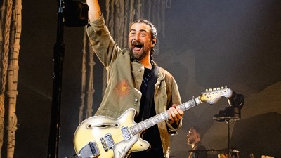 Noah Kahan Says It’s the Fking Greatest Thing to See Men Crying at His Shows