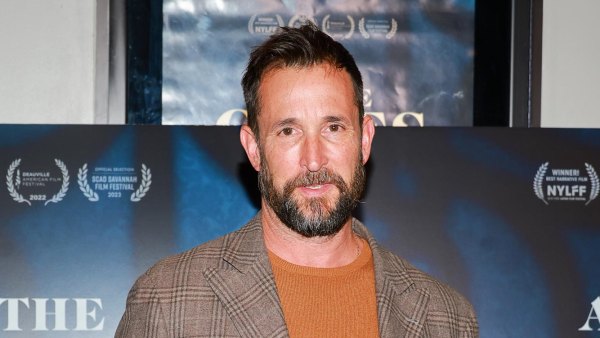Noah Wyle Reveals That an ER Revival Was in the Works — Here s Why It Didn t Happen 029