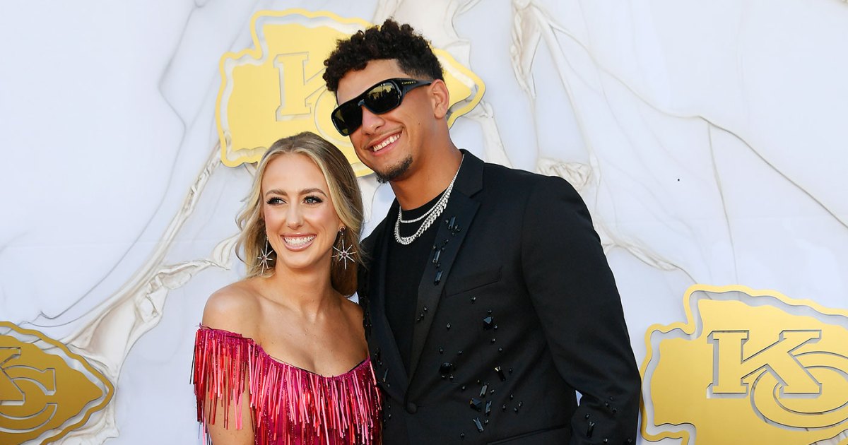 Patrick Mahomes Celebrates 3rd Super Bowl Ring Ceremony With Wife Brittany Patrick Mahomes Celebrates 3rd Super Bowl Ring Ceremony With Wife Brittany