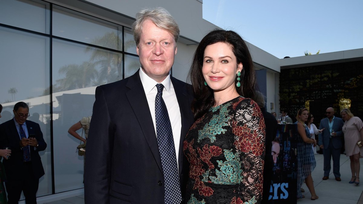 Princess Dianas Brother Charles Spencers Estranged Wife Karen Addresses Divorce News