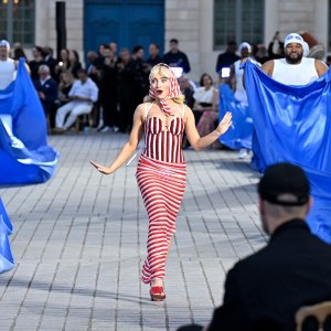 Sabrina Carpenter at Vogue World: Paris