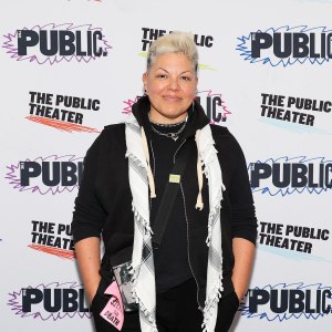 Sara Ramirez Files for Divorce From Ex Ryan DeBolt Nearly 3 Years After Announcing Split 517