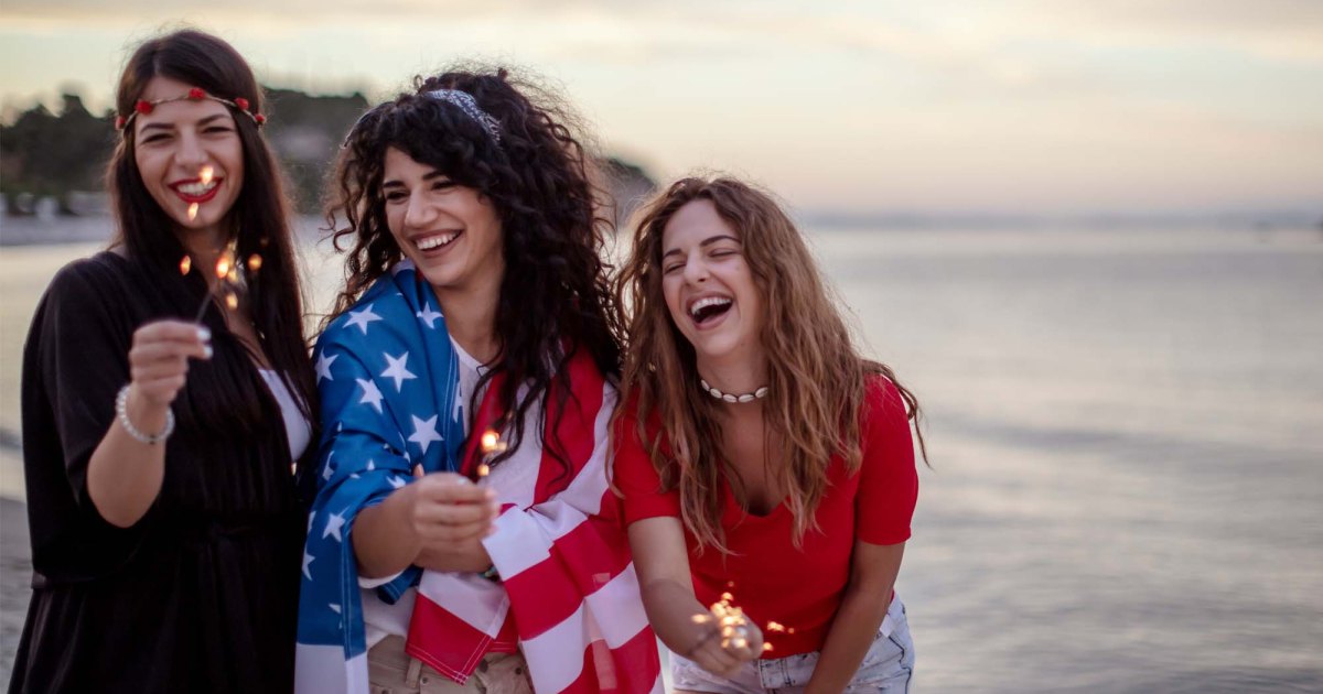 Celebrate the Fourth of July in These Red, White and Blue Pieces Celebrate the Fourth of July in These Red, White and Blue Pieces