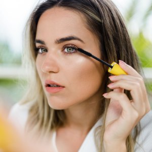 lashes