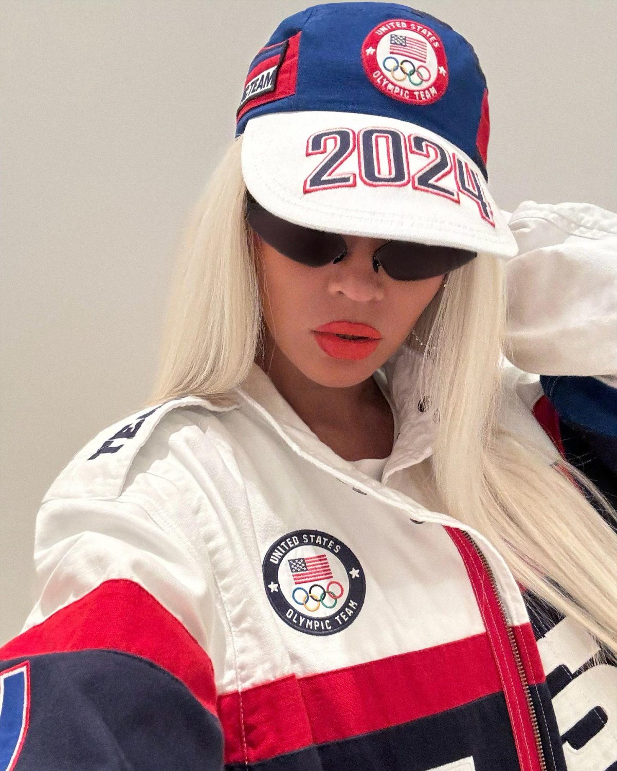 Beyonce Stuns in Patriotic Outfit After Team USA’s Olympics Intro | Us ...