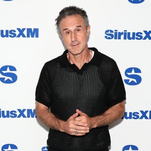 David Arquette Jokes Still In Therapy Over Dewey Scream 5 Death
