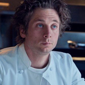 Feature The Bear Season 3 Features Another Blink-and-You-Miss-It Editing Mistake Jeremy Allen White
