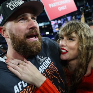 GettyImages-1970250110 Travis Kelce and Taylor Swift