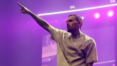 GettyImages-2158054382 Chris Brown