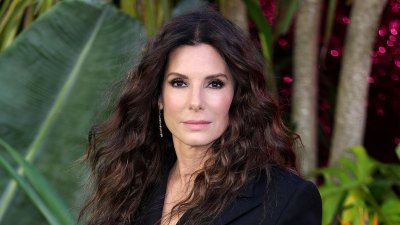 Inside Sandra Bullock s New Beginning at Age 60 364