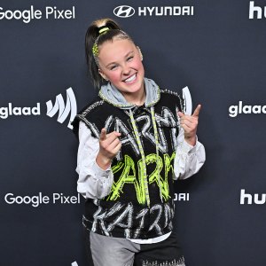 JoJo Siwa Wants to Have Triplets With 3 Different Surrogates