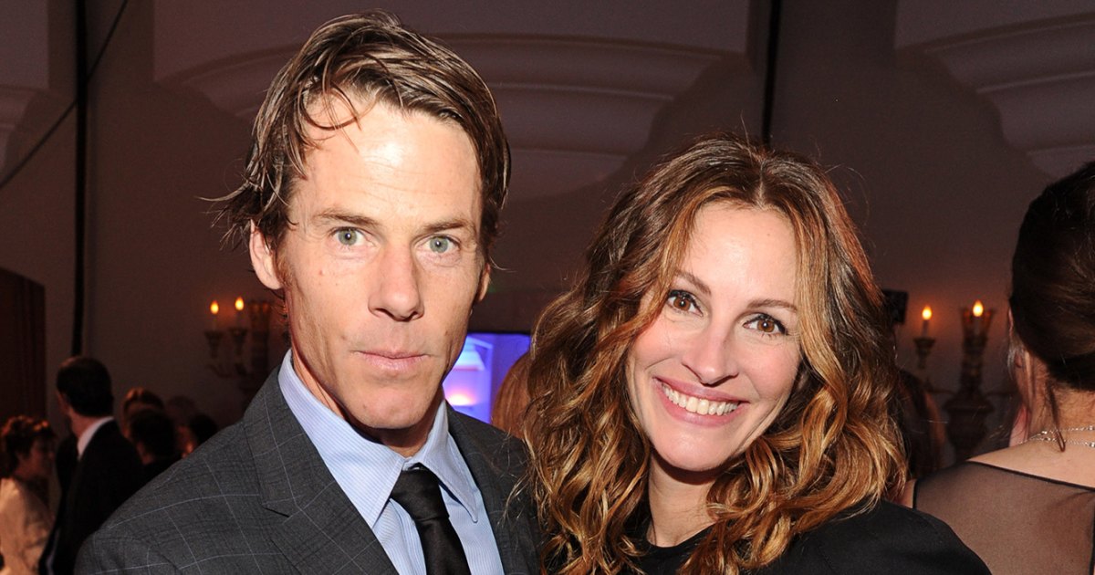 Julia Roberts Celebrates 22 Years of Marriage With Husband Danny Moder Julia Roberts Celebrates 22 Years of Marriage With Husband Danny Moder
