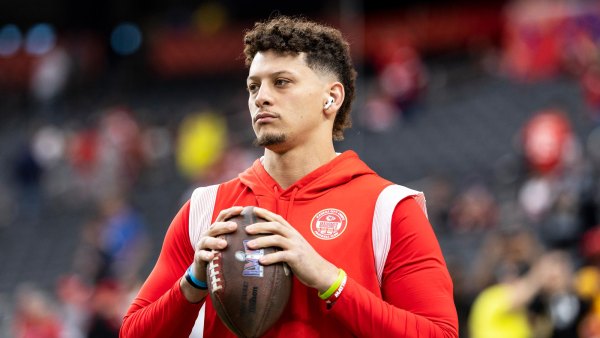 Patrick Mahomes Brushes Off Raiders Calling Him a Bitch Kermit Doll