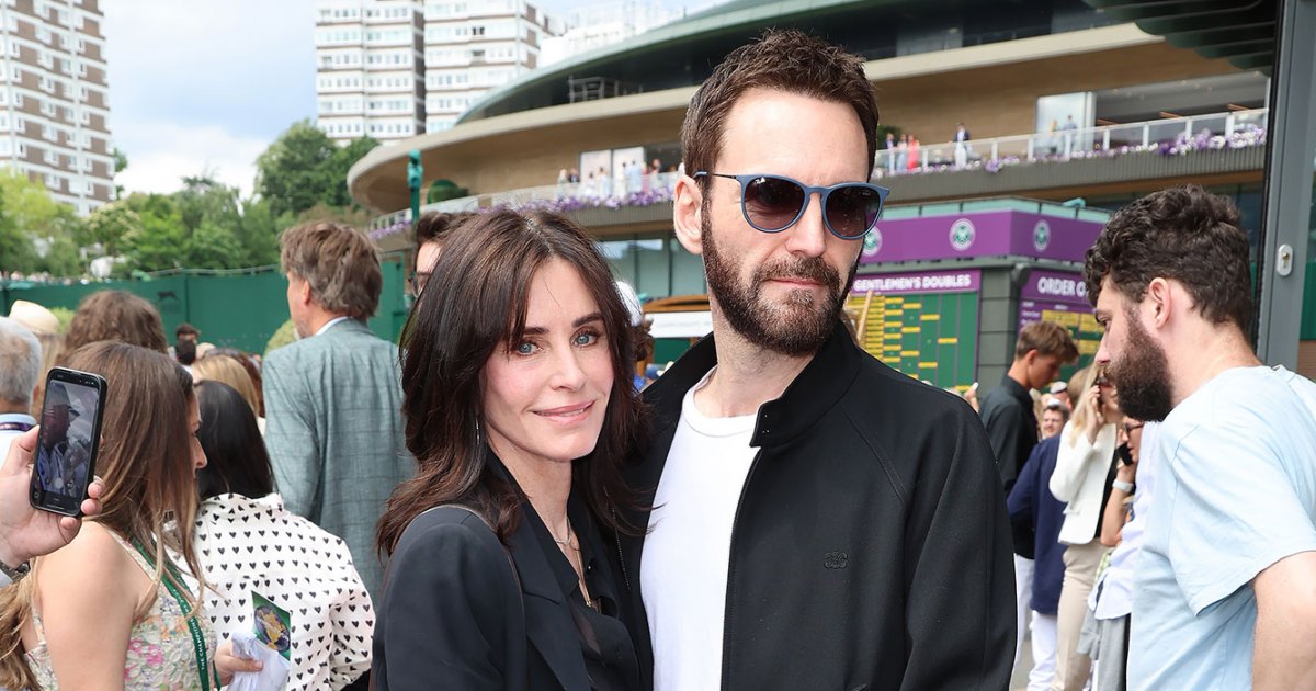 Courteney Cox and Johnny McDaid Enjoy a Couples at Wimbledon Courteney Cox and Johnny McDaid Enjoy a Couples at Wimbledon