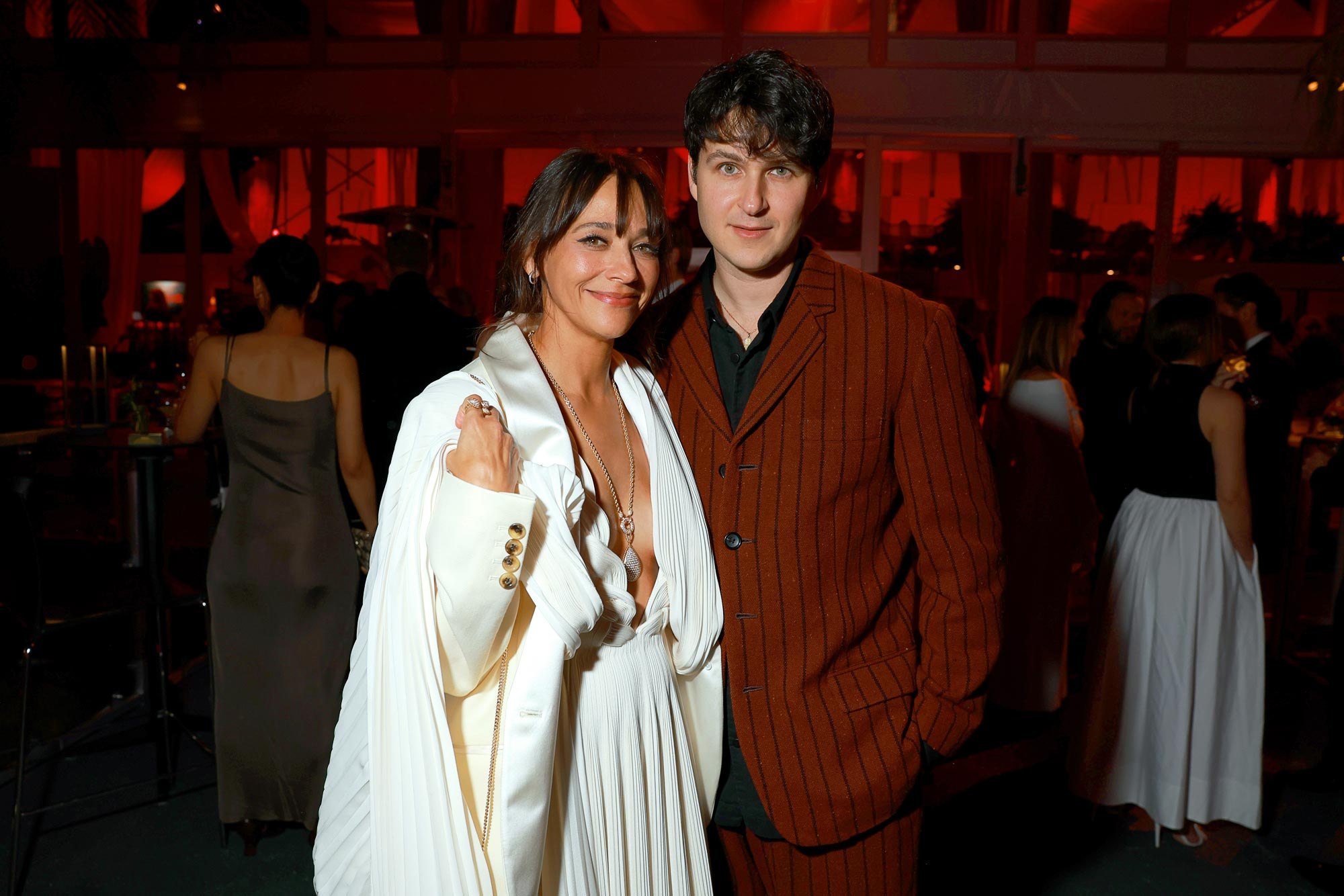 Rashida Jones Msnbc Husband Rashida Jones Shares Emotional Memory Of