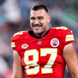 Travis Kelce Confirms Price of Super Bowl Suite Taylor Swift Sat In